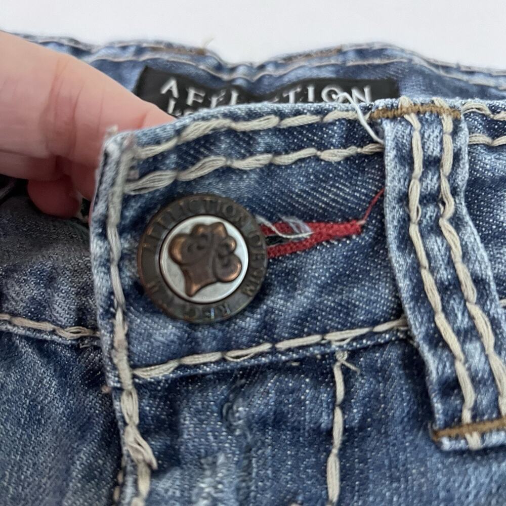 Affliction Mens Jeans Cooper 32 Long Relaxed Boot Cross Patches Blue Wash Y2K LA - Picture 5 of 14
